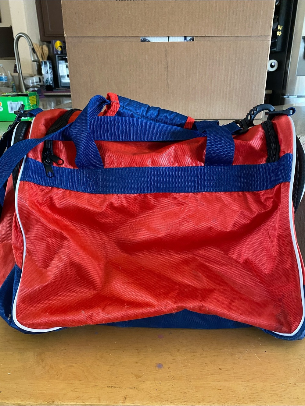 Marvel SpiderMan Graphic Duffel Bag - Picture 7 of 10